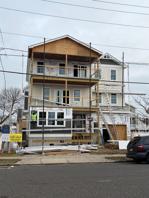 133 E 12th Ave Ave, North Wildwood, NJ, 08260 | Card Image