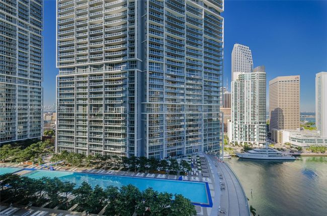APT-4213 - 475 Brickell Ave, Condo with 2 bedrooms, 2 bathrooms and null parking in Miami FL | Image 26