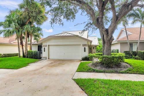 233 River Park Dr, Jupiter, FL, 33477-9326 | Card Image