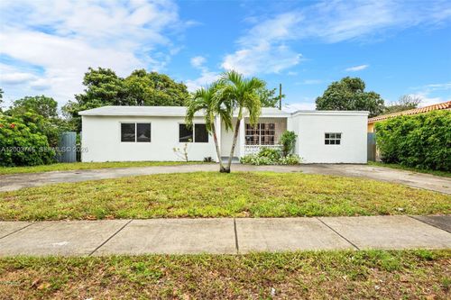1130 Nw 129th St, North Miami, FL, 33168 | Card Image
