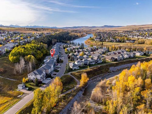 3r-147 Crawford Dr, Cochrane, AB, T4C2G7 | Card Image