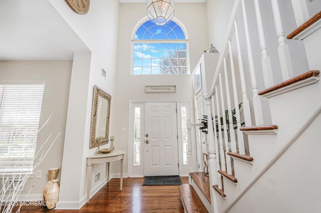 1 Pondview Dr, House other with 4 bedrooms, 3 bathrooms and null parking in Tinton Falls NJ | Image 8