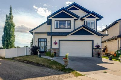 148 Iverson Close, House detached with 4 bedrooms, 3 bathrooms and 2 parking in Red Deer AB | Image 1