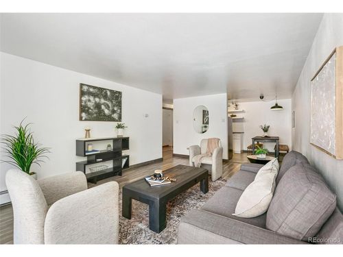 304-701 N Pearl St, Denver, CO, 80203-3738 | Card Image