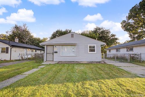26718 Penn St, Inkster, MI, 48141-2538 | Card Image
