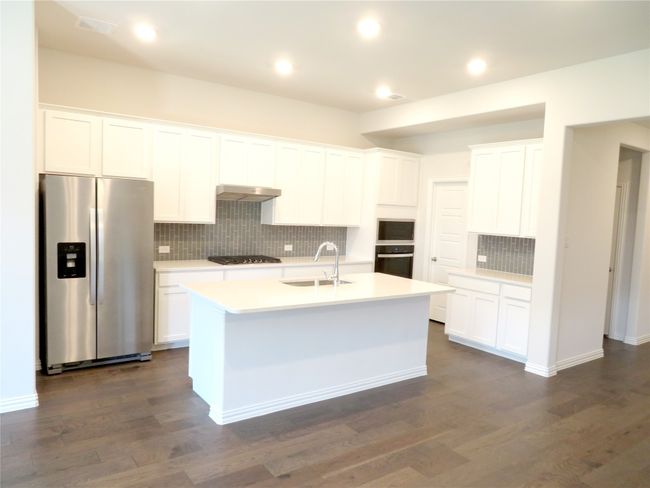 5404 Locke Dr, House other with 4 bedrooms, 3 bathrooms and null parking in Denton TX | Image 5