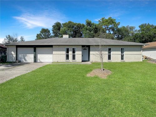 220 Brian Dr, Slidell, LA, 70458-1477 | Card Image