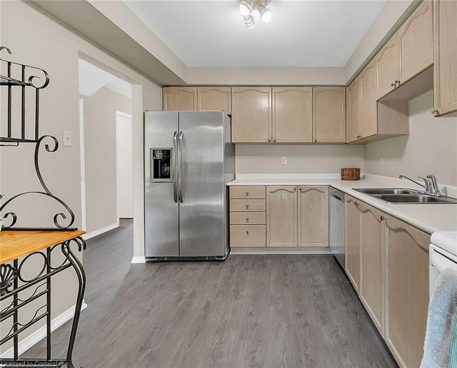 153 - 302 College Ave W, Townhouse with 4 bedrooms, 3 bathrooms and 2 parking in Guelph ON | Image 8