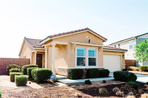 2436 Tulip Dr, Perris, CA, 92570-5584 | Card Image