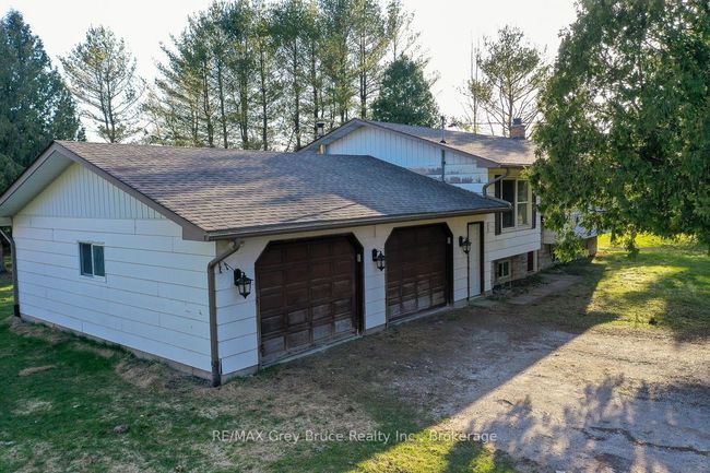 062706 Sunny Valley Rd, House other with 4 bedrooms, 2 bathrooms and 8 parking in Georgian Bluffs ON | Image 43