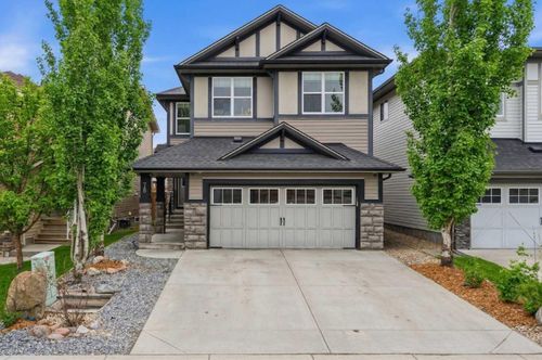 78 Hillcrest St Sw, Airdrie, AB, T4B0Y7 | Card Image
