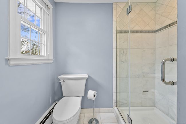 494 Broad St, House other with 4 bedrooms, 3 bathrooms and null parking in Windsor CT | Image 14