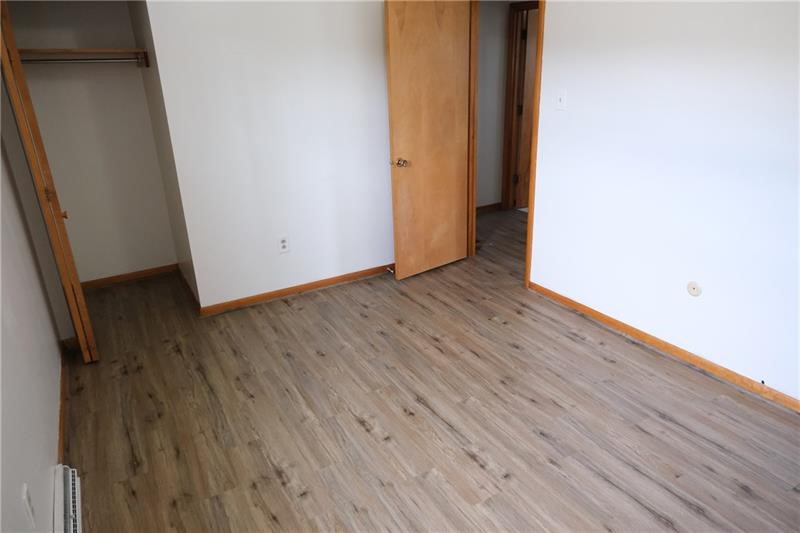 Residential Lease in New Brighton 3