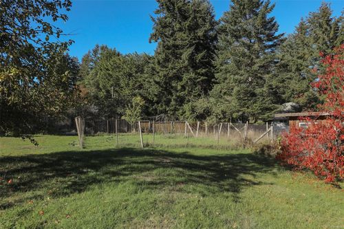 1320 North Rd, Gabriola Island, BC, V0R1X5 | Card Image