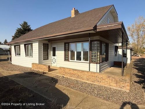 405 102nd Ave Sw, Regent, ND, 58650 | Card Image