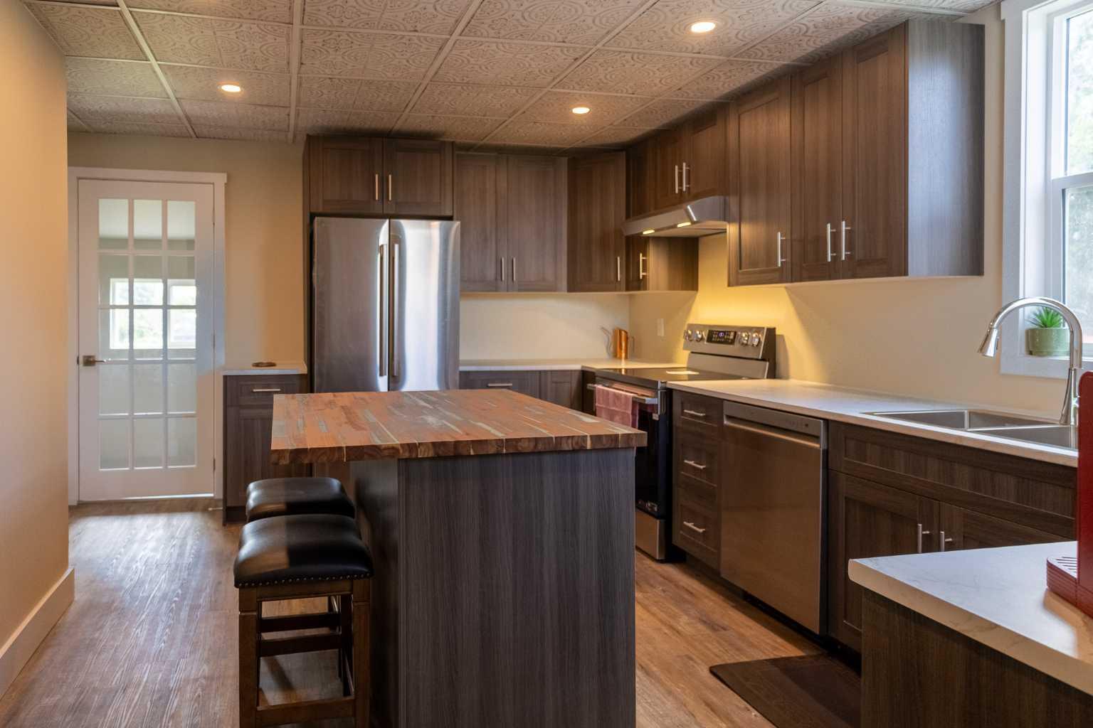 Residential in Hardisty 5