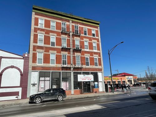 cs-2620 Cermak Rd, Chicago, IL, 60608-6171 | Card Image