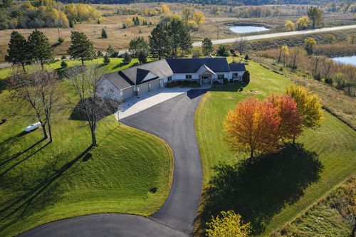 19801 Sundown Ln, Glenwood, MN, 56334-4550 | Card Image