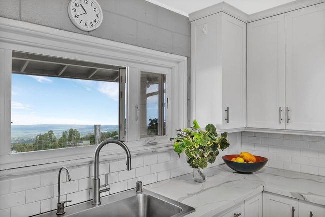 712 Upper Kimo Dr, House other with 3 bedrooms, 2 bathrooms and null parking in Kula HI | Image 10