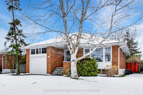 25 Sandringham Ave, Hamilton, ON, L9C2H3 | Card Image