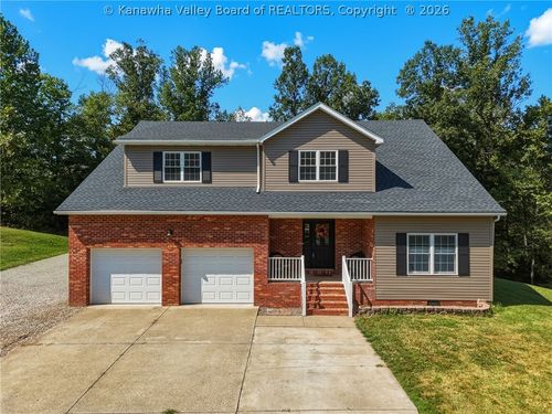 6 Sylvester Dr, Winfield, WV, 25213-9361 | Card Image
