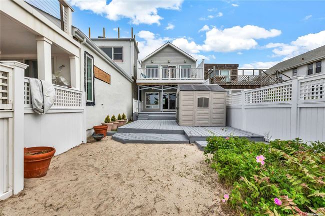 839 Oceanfront, House other with 2 bedrooms, 2 bathrooms and null parking in Long Beach NY | Image 18