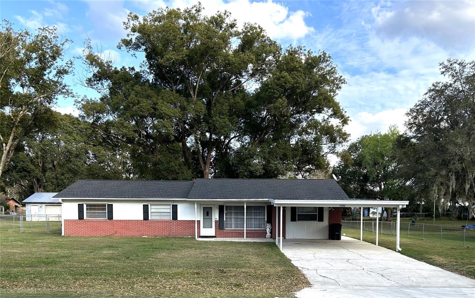 Fort King Rd, Zephyrhills, FL 33541