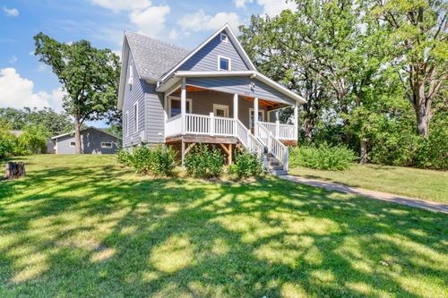 332 Oak Street, Detroit Lakes, MN, 56501 | Card Image