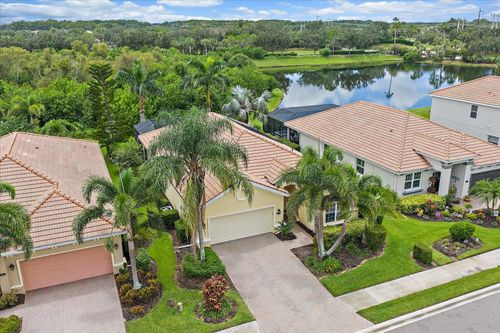 131 River Enclave Ct, BRADENTON, FL, 34212-4201 | Card Image