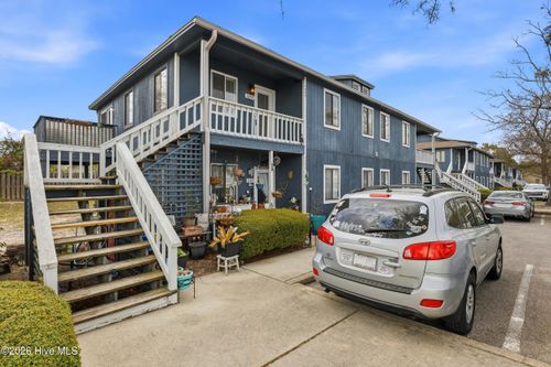 1299 Wellington Ave, Wilmington, NC, 28401-7633 | Card Image