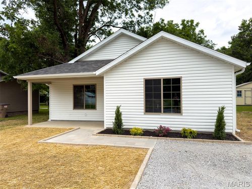 1031 Delano St, Poplar Bluff, MO, 63901-7119 | Card Image