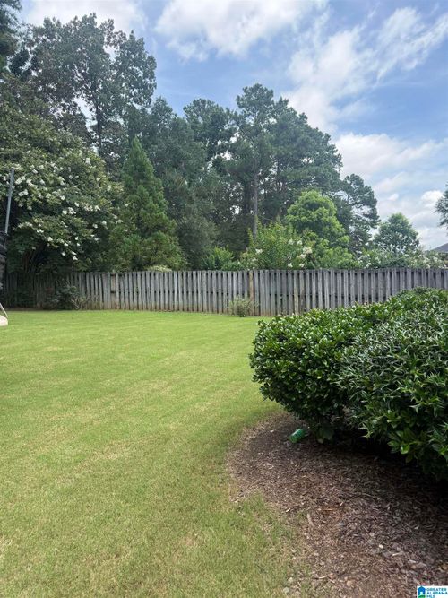 5983 Waterside Dr, HOOVER, AL, 35244-4193 | Card Image