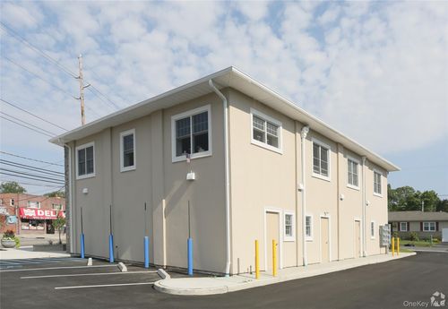 1033-1025 Little East Neck Rd, West Babylon, NY, 11704-2426 | Card Image