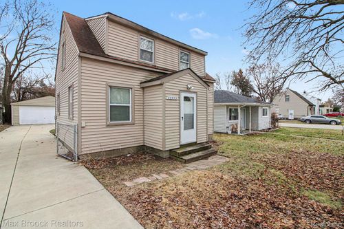 25973 Southwestern Hwy, Redford, MI, 48239-2411 | Card Image