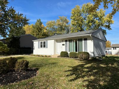 512 Gentle Breeze Terrace, House other with 3 bedrooms, 1 bathrooms and 2 parking in Carpentersville IL | Image 1