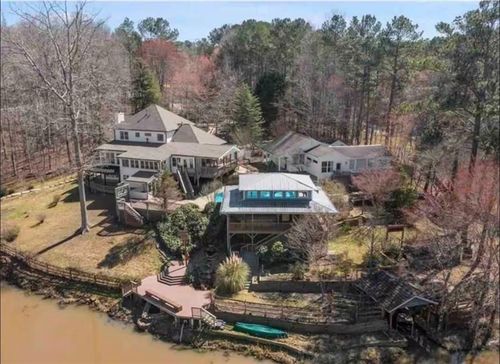 42 Stone Ct, Acworth, GA, 30101-8639 | Card Image