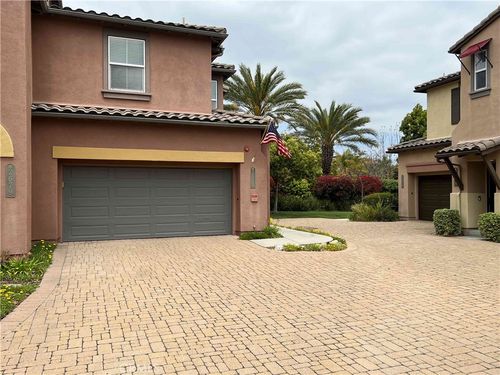 2675 Matera Ln, San Diego, CA, 92108-6737 | Card Image