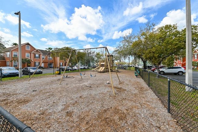 9730 - 9730 Lake Chase Island Way, Condo with 3 bedrooms, 2 bathrooms and null parking in TAMPA FL | Image 54