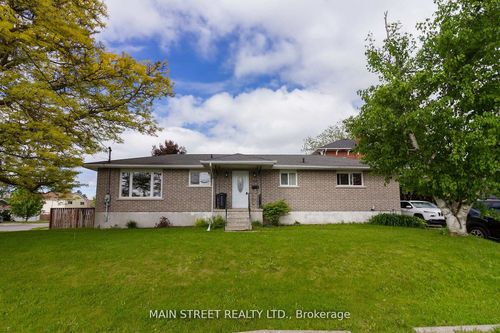 28 Prince Of Wales Dr, Belleville, ON, K8P2T7 | Card Image