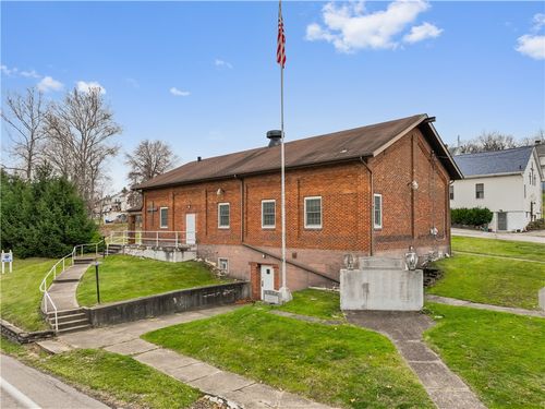 56 Birch Way, Muse, PA, 15350-1003 | Card Image