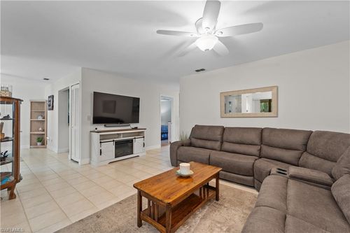 unit-5-8336 Charter Club Cir, FORT MYERS, FL, 33919-6880 | Card Image