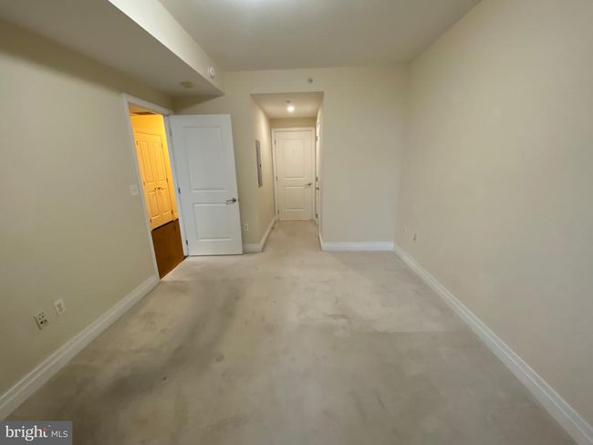 APT-1017 - 8220 Crestwood Heights Dr, Condo with 2 bedrooms, 2 bathrooms and null parking in MCLEAN VA | Image 42