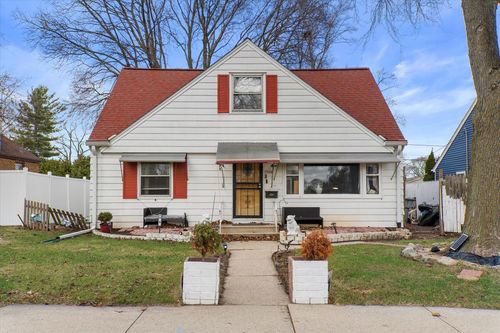 7208 W Nash St, Milwaukee, WI, 53216-1941 | Card Image