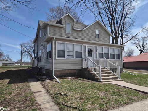 518 S Lucas Ave, Eagle Grove, IA, 50533-2408 | Card Image