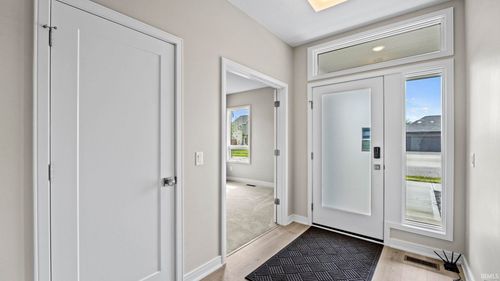 1313 Hager Way, Fort Wayne, IN, 46818-0157 | Card Image