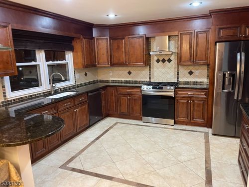 115 Northfield Rd, Parsippany, NJ, 07054-3167 | Card Image