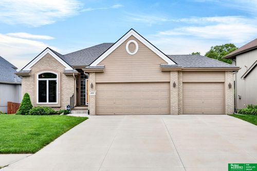 4004 N Branch Dr, Omaha, NE, 68116-2914 | Card Image