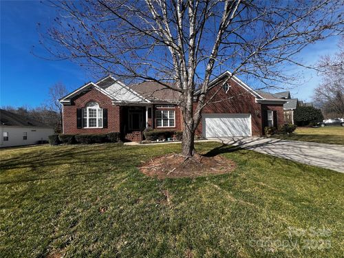 7700 Sedgebrook Dr E, Stanley, NC, 28164-9744 | Card Image