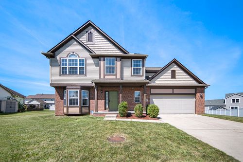 834 Golf Ridge Cir, Dundee, MI, 48131-9411 | Card Image
