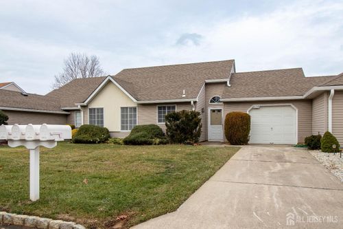 659-B Azalea Plz, Monroe, NJ, 08831-5212 | Card Image